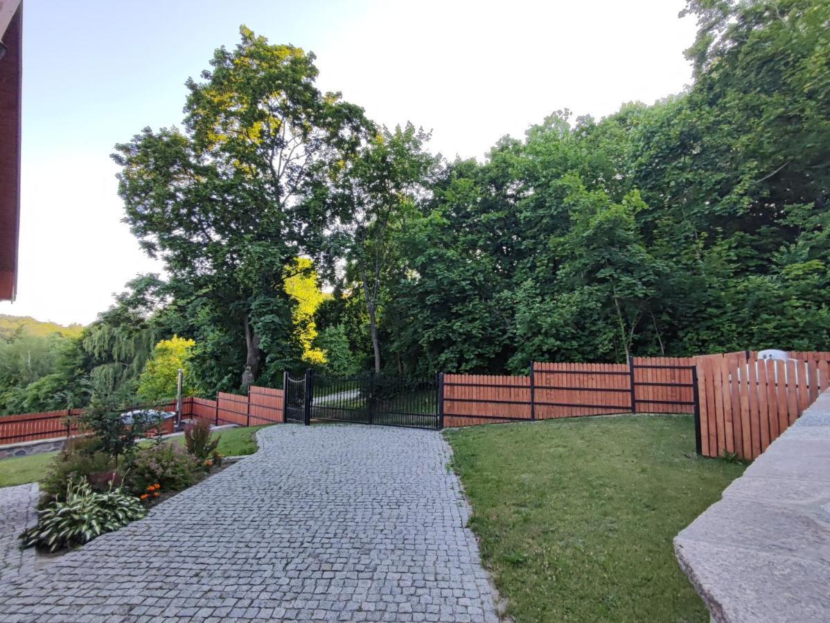 Bug Na Skarpie - Domek Wypoczynkowy Z Jacuzzi I Kominkiem Drohiczyn Exteriör bild