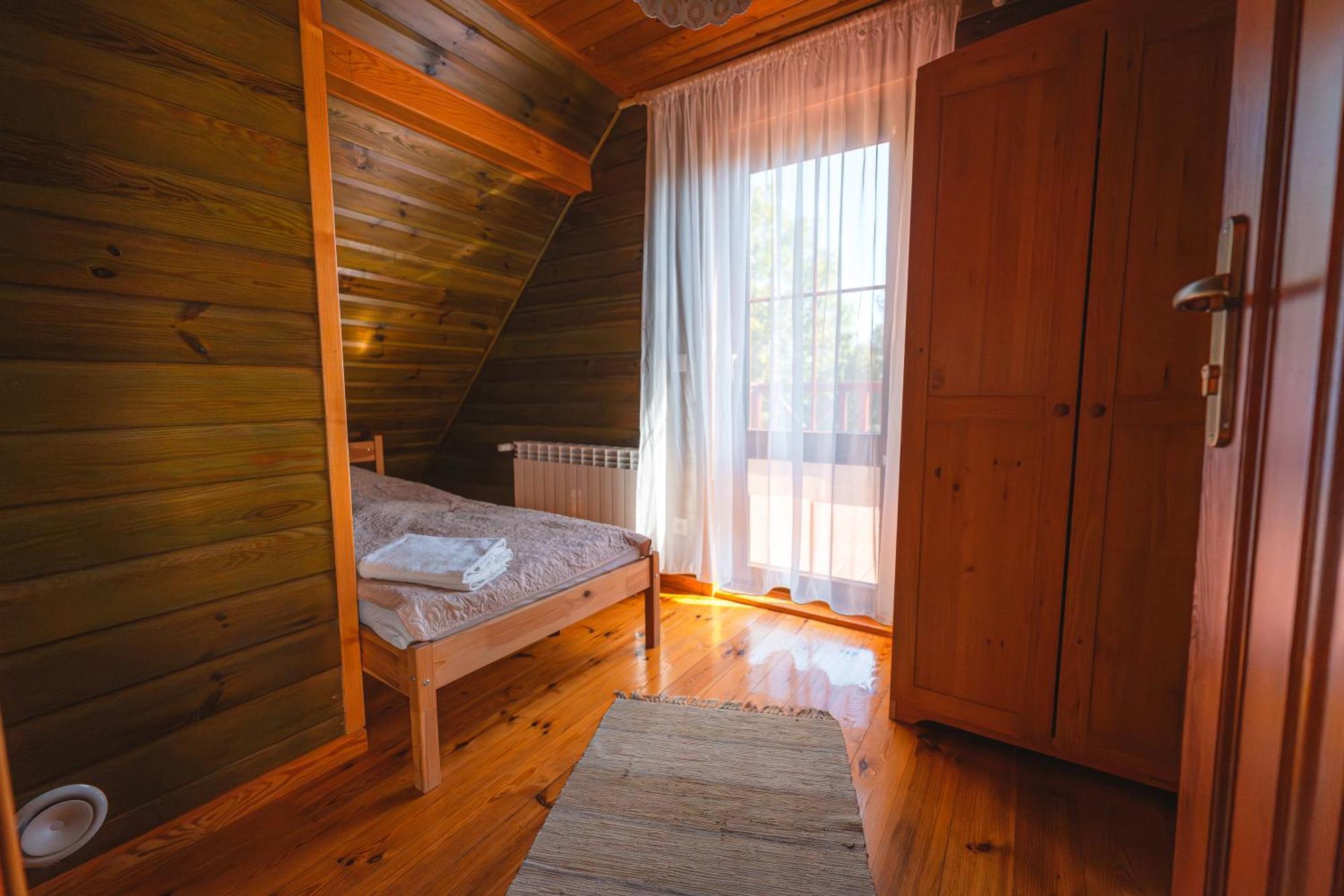 Bug Na Skarpie - Domek Wypoczynkowy Z Jacuzzi I Kominkiem Drohiczyn Exteriör bild